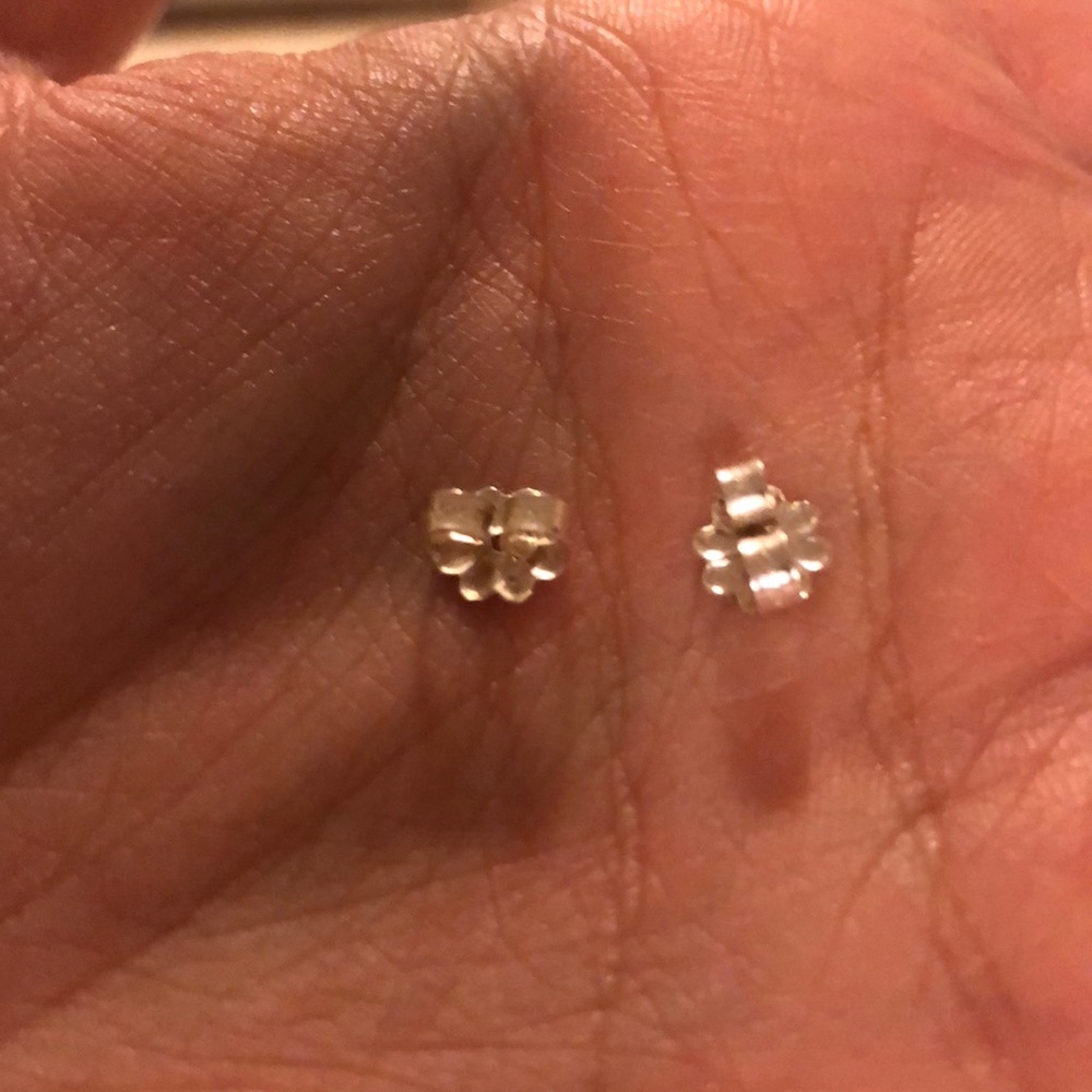 FINAL PRICE Authentic Tiffany & Co Knot Earrings - Picture 6 of 7